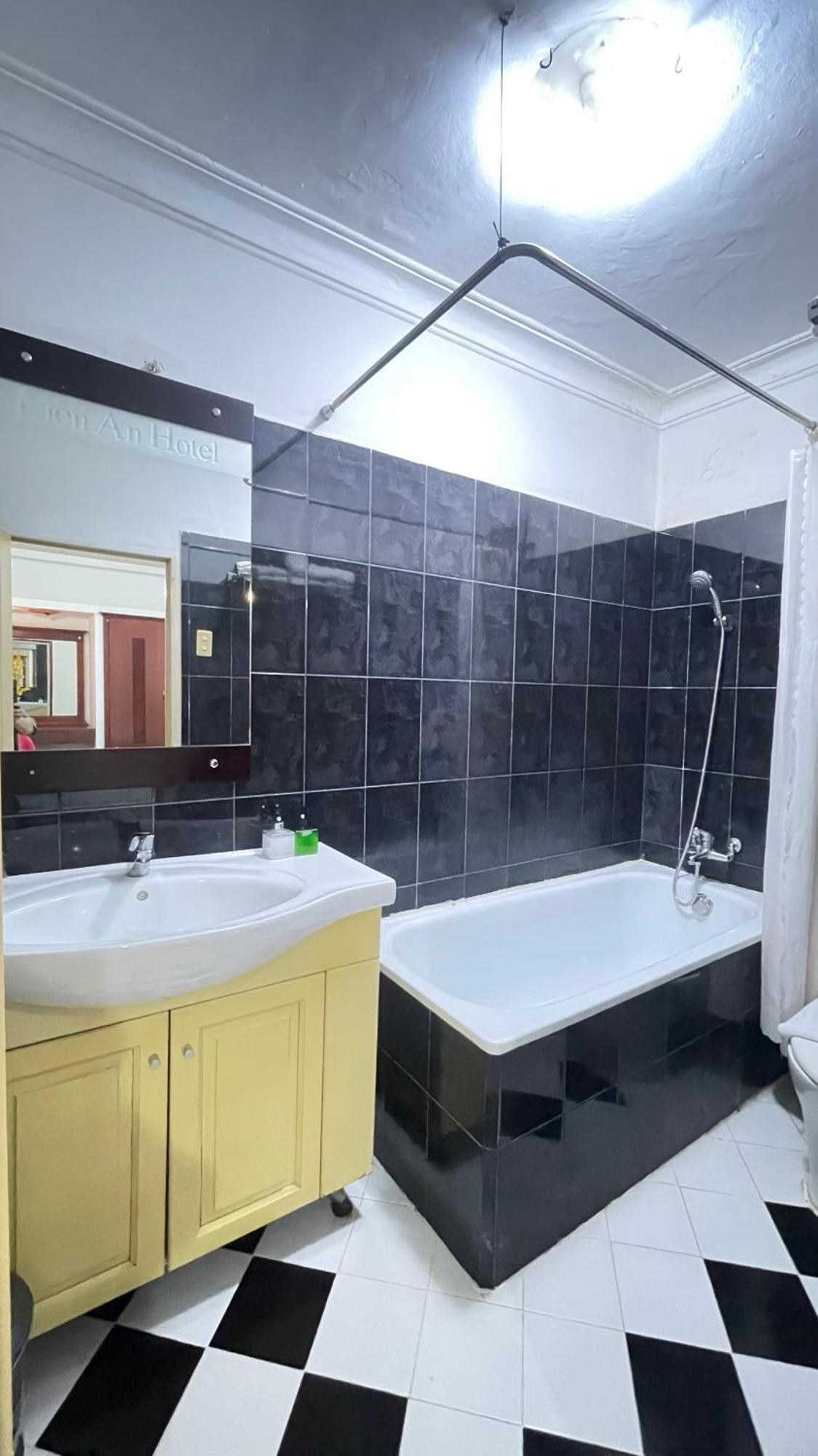 Gold Hotel, Saigon Хошимин Экстерьер фото